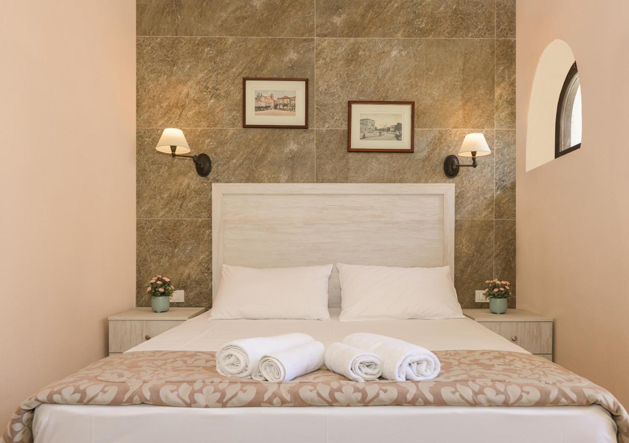 Harmony Hotel Keri 外观 照片